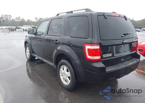 2011 Ford Escape Xlt z USA, uszkodzony, nr VIN 1FMCU0D76BKA93957